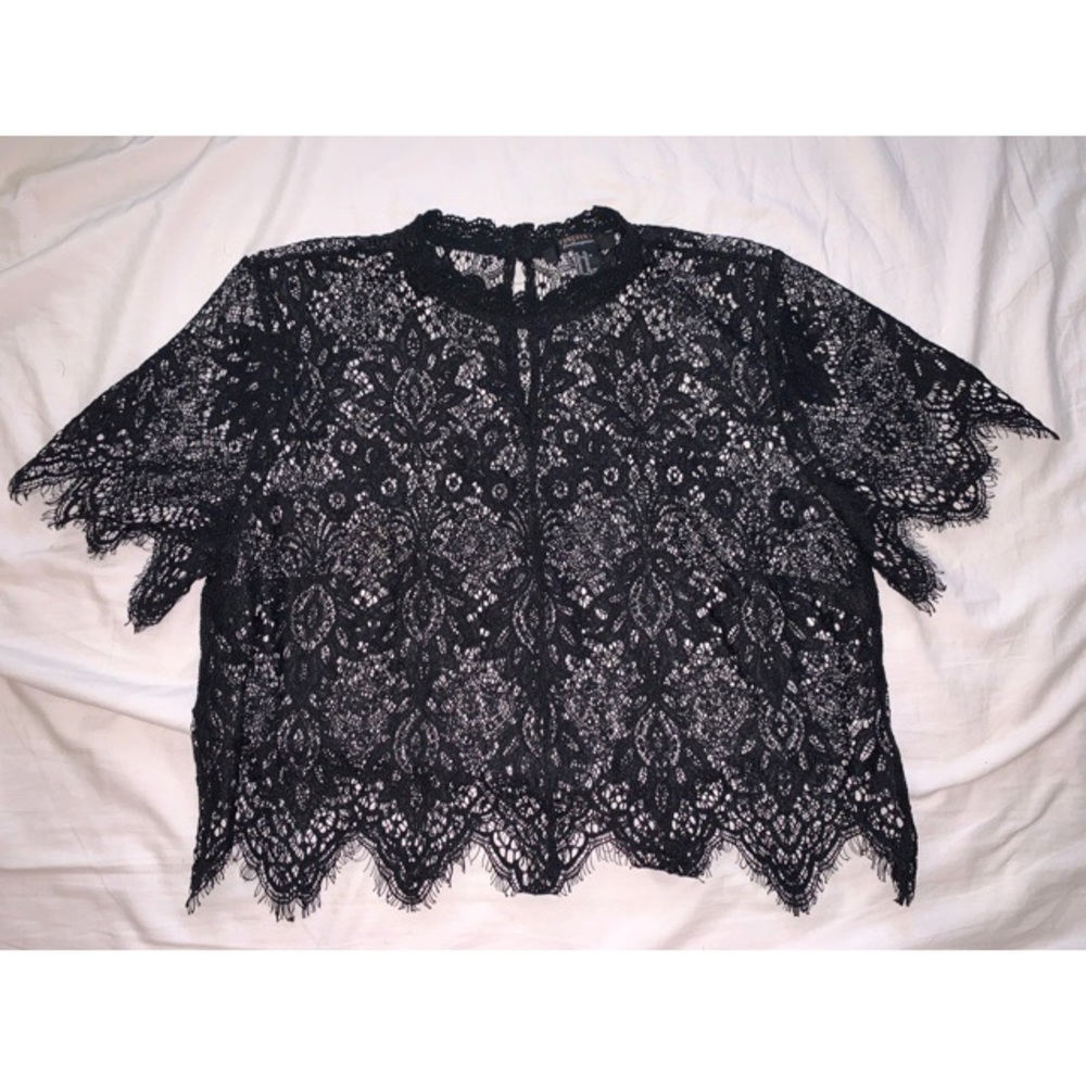 Lace crop blouse
